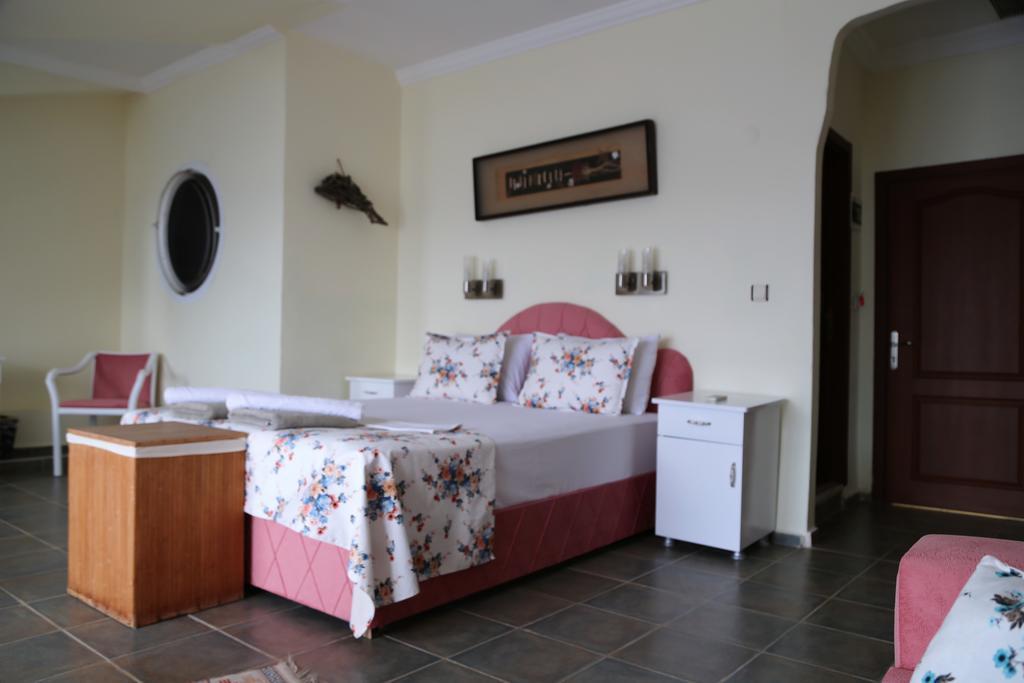Dolphin Hotel Селемие Экстерьер фото